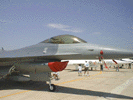 f16side.jpg (48kb)